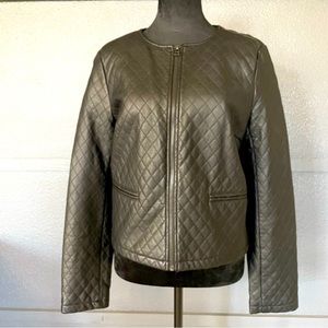 Old Navy women’s M quilted black faux leather full zip up jacket.